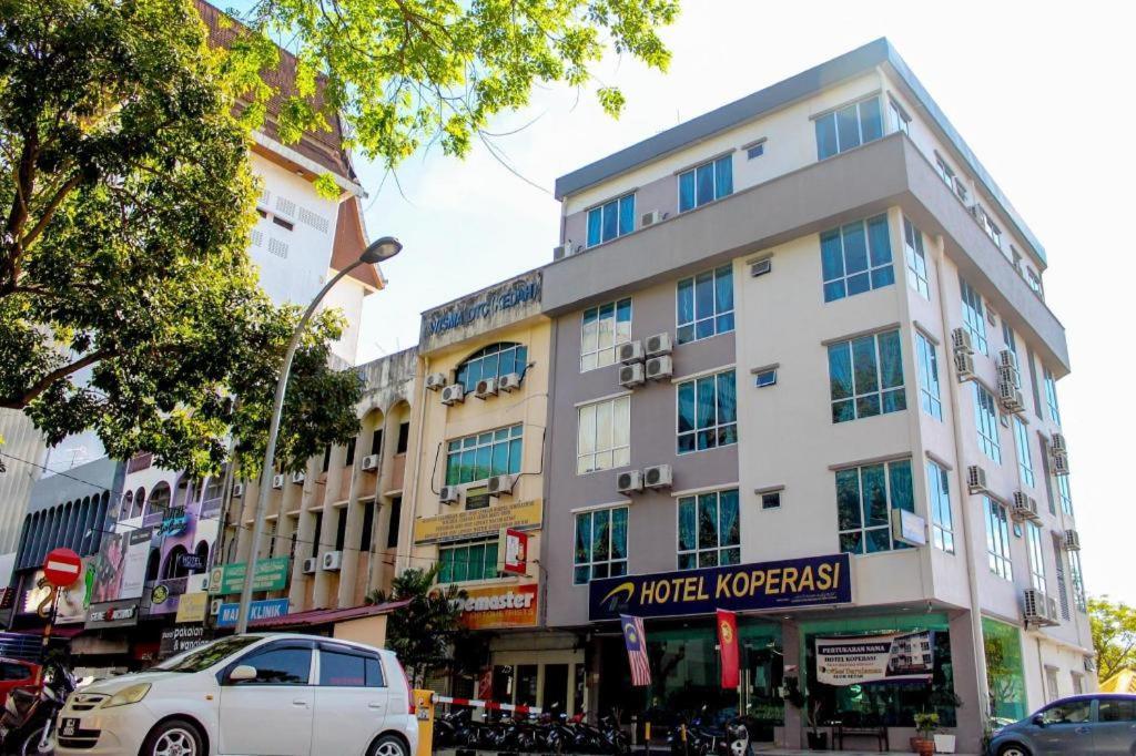 Hotel Darulaman Алор-Сетар Экстерьер фото
